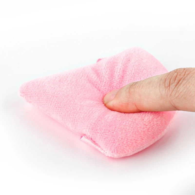 SHIDISHANGPIN Triangle Velvet Powder Puff – Reusable Face Cosmetic Sponge, Mini Cotton Makeup Puff for Foundation, Eyeshadow, and Beauty Tools (1/2/3/6pcs)